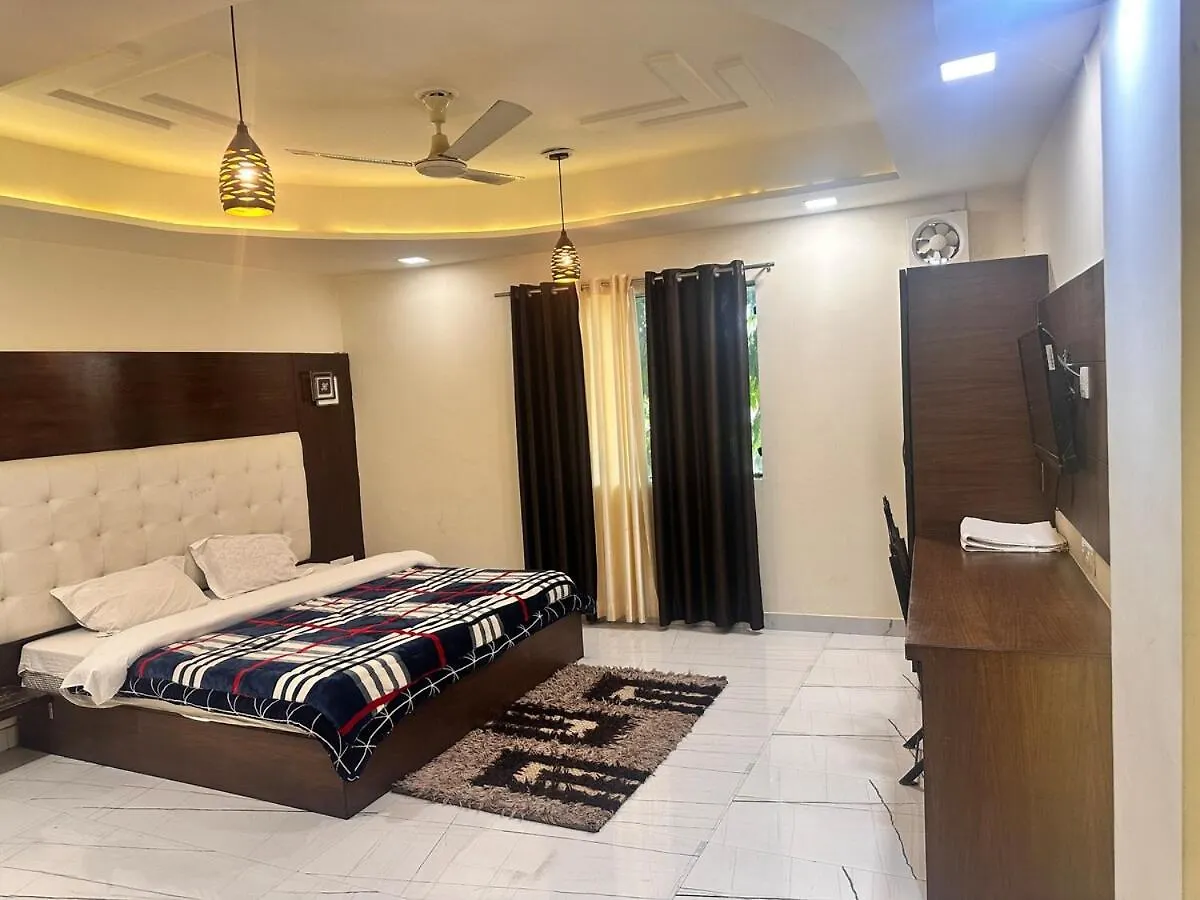 Taj Castle Homestay Agra
